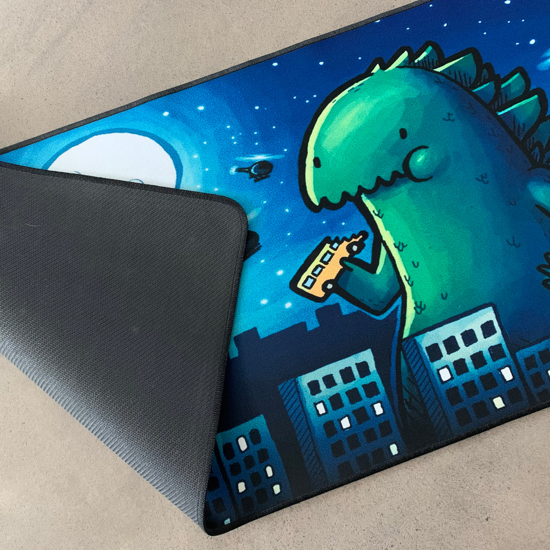 NIGHT MONSTER Mouse Pad